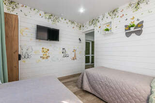 Гостиница Вилла Лючия Архипо-Осиповка Апартаменты шестиместные двухкомнатные улучшенные-5