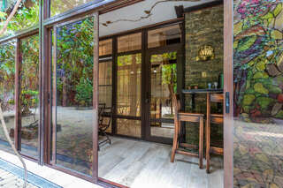 Гостиница Вилла Лючия Архипо-Осиповка Четырехместный Люкс-комфорт-9